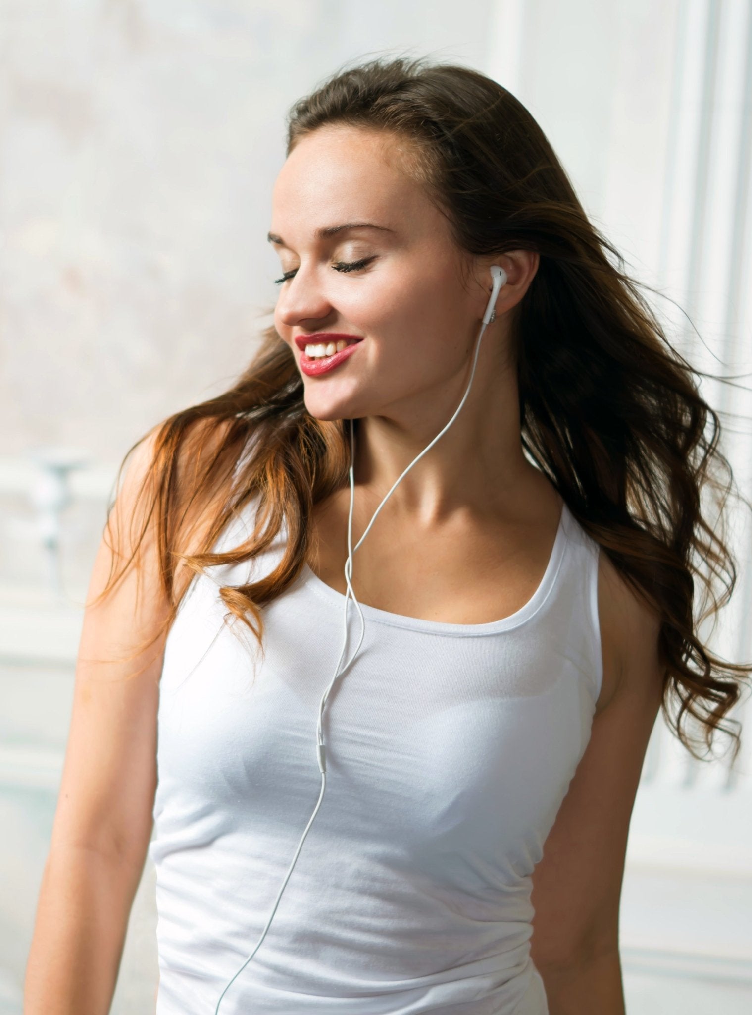 5 Empowering Podcasts for Women Ready to Build a Business & Life They Love - My Store